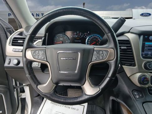 Used 2018 GMC Yukon XL Denali w/ Denali Ultimate Package RWD image 12