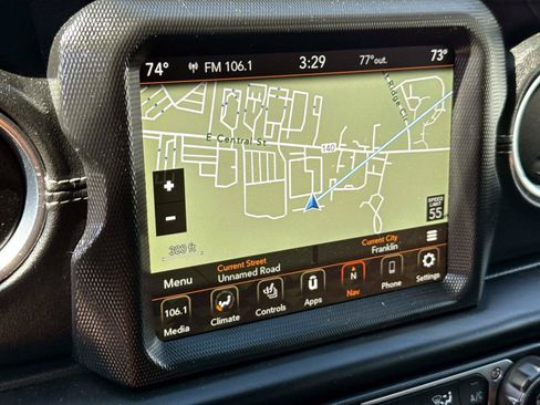 Used 2023 Jeep Wrangler Unlimited Sahara w/ Cold Weather Group AWD/4WD image 12