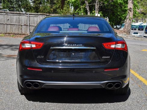 Used 2019 Maserati Ghibli S Q4 AWD/4WD image 8