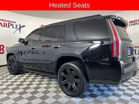 Used 2017 Cadillac Escalade Premium Luxury AWD/4WD image 7