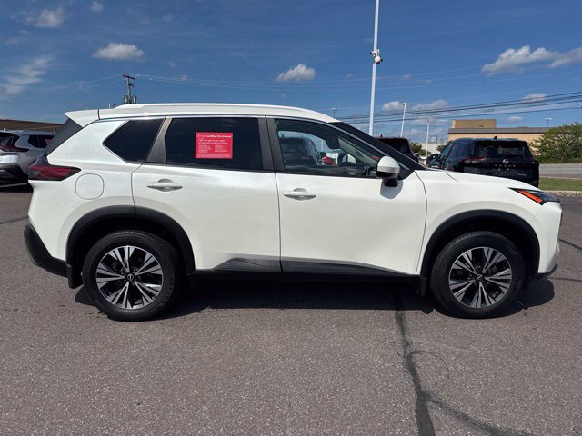 Certified 2023 Nissan Rogue SV w/ SV Premium B Package AWD/4WD image 5