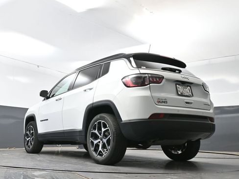 Used 2025 Jeep Compass Limited AWD/4WD image 54
