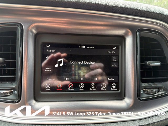 Used 2019 Dodge Challenger R/T w/ Driver Convenience Group RWD image 18