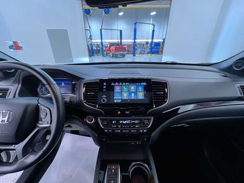 Used 2020 Honda Passport Touring image 23