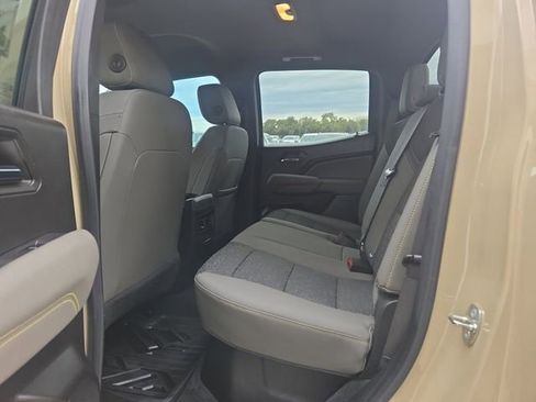 Used 2023 Chevrolet Colorado ZR2 image 27