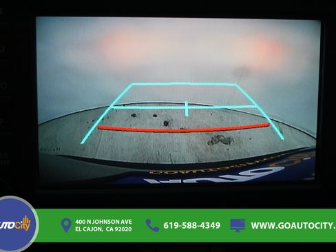 Used 2019 Toyota RAV4 XLE AWD/4WD image 11