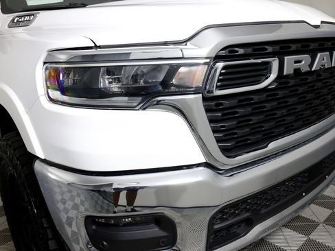 Used 2025 RAM 1500 Big Horn AWD/4WD image 38