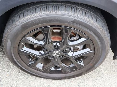 Used 2025 Honda HR-V Sport image 6