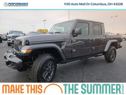 New 2026 Jeep Gladiator Sport