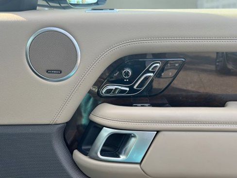 Used 2021 Land Rover Range Rover Westminster Edition image 18