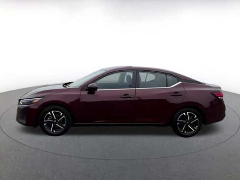 Used 2025 Nissan Sentra SV FWD image 10