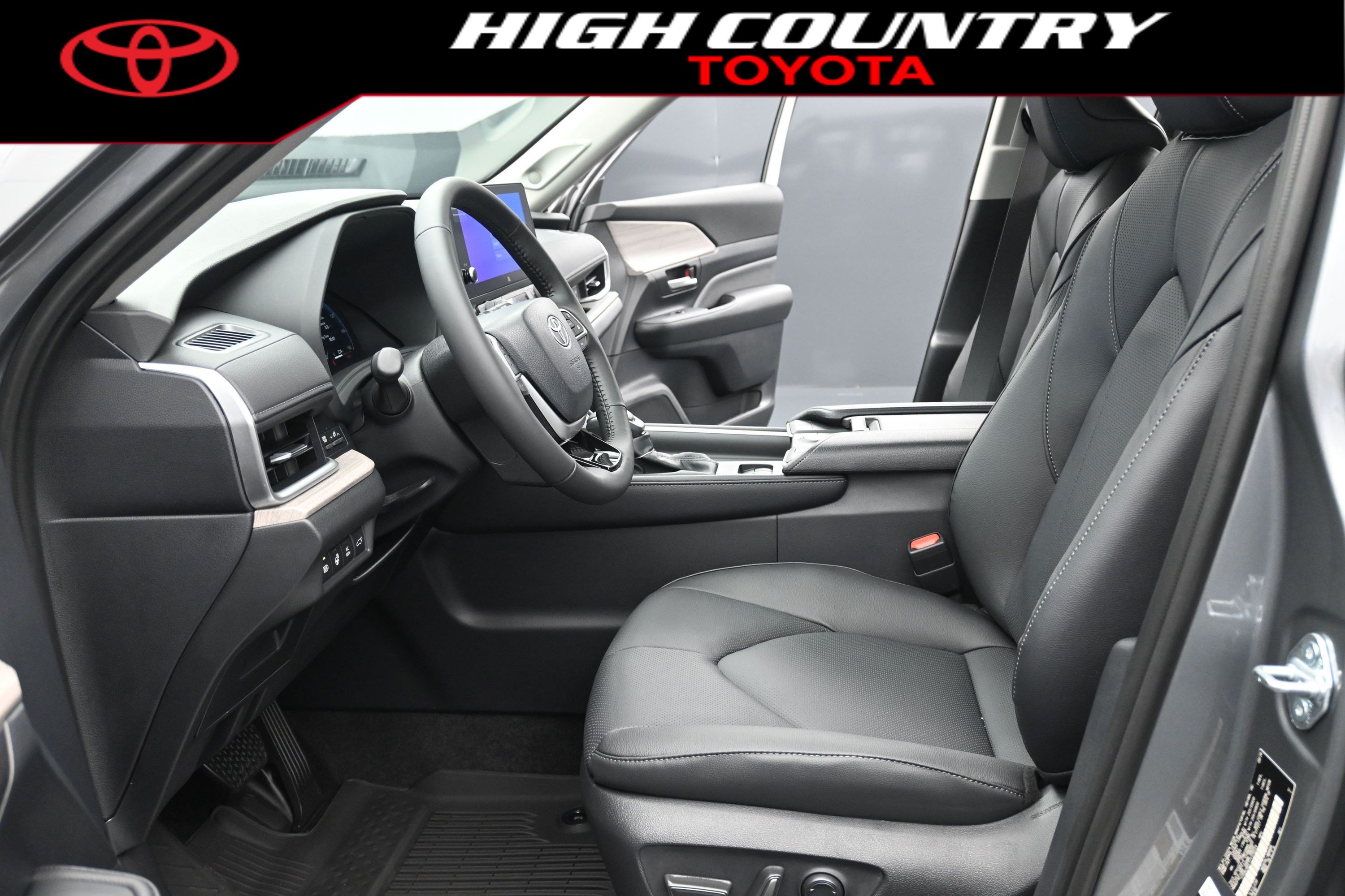 New 2026 Toyota Grand Highlander AWD Hybrid image 23