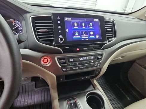 Used 2023 Honda Ridgeline RTL image 12