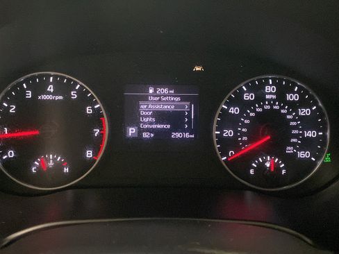 Used 2023 Kia Seltos LX AWD/4WD image 15