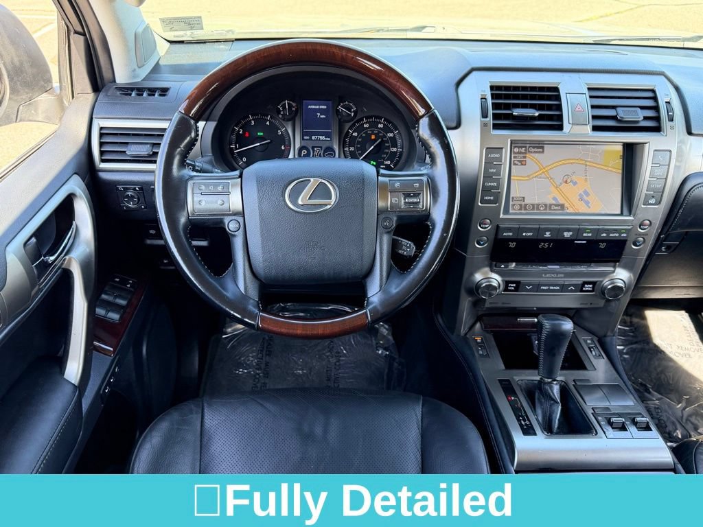 Used 2018 Lexus GX 460 Premium w/ Premium Package AWD/4WD image 29