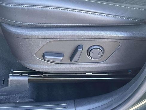 Used 2022 Kia Sorento S w/ Panoramic Sunroof Package image 15