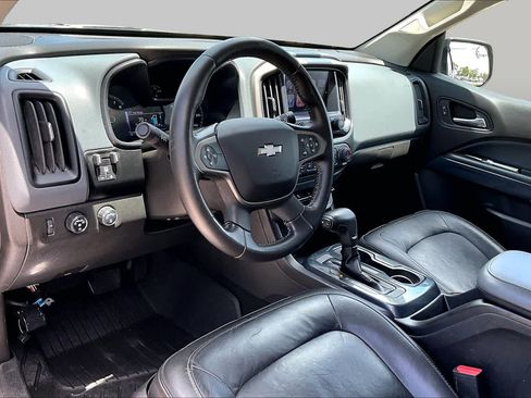 Used 2018 Chevrolet Colorado Z71 w/ Centennial Edition AWD/4WD image 18