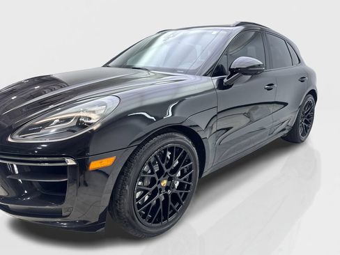 Used 2020 Porsche Macan Turbo AWD/4WD image 11