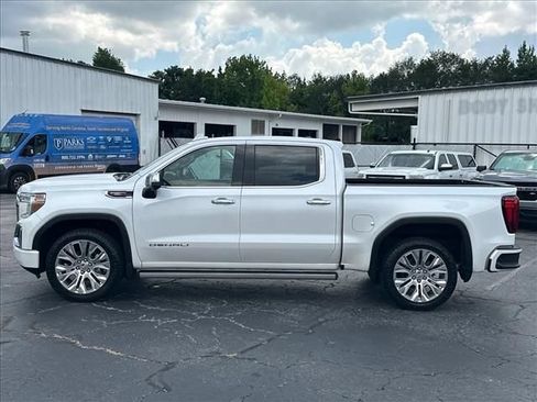 Certified 2022 GMC Sierra 1500 Denali w/ Denali Premium Package AWD/4WD image 7