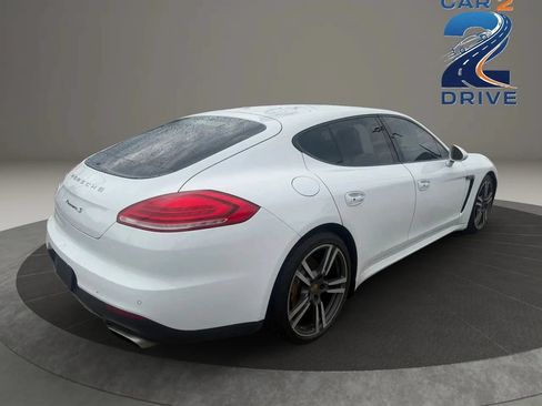 Used 2015 Porsche Panamera 4 AWD/4WD image 6