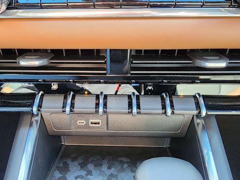 New 2026 GMC Canyon AT4 image 30