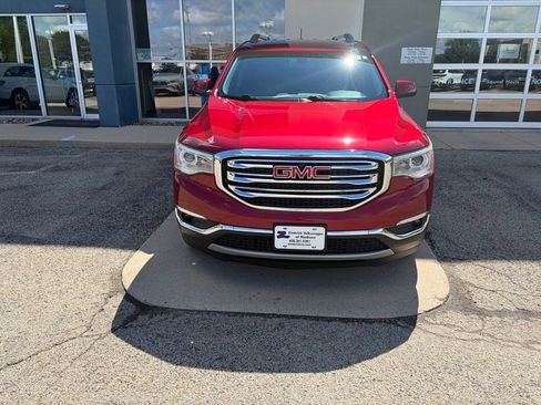 Used 2019 GMC Acadia SLT AWD/4WD image 3