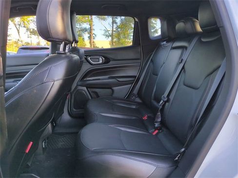 Used 2023 Jeep Compass Trailhawk w/ Trailhawk Elite Group image 13