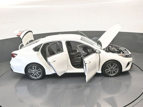 Used 2024 Kia Forte GT-Line image 68