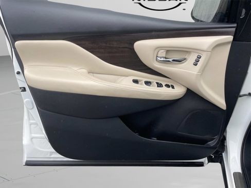 Used 2023 Nissan Murano Platinum w/ Cargo Package image 22