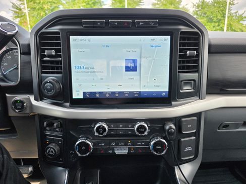 Used 2022 Ford F150 XLT w/ Equipment Group 302A High AWD/4WD image 13