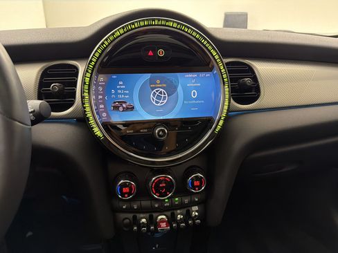 Used 2024 MINI Cooper S FWD image 16