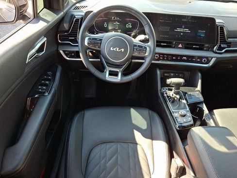 Certified 2023 Kia Sportage X-Line w/ X-Line Premium Package AWD/4WD image 12