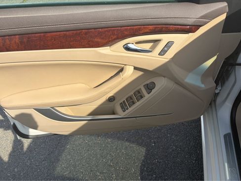 Used 2012 Cadillac CTS Luxury AWD/4WD image 10