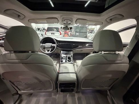 Used 2020 Audi Q7 3.0T Prestige AWD/4WD image 38