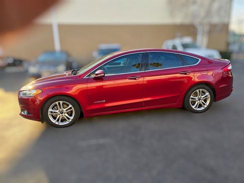 Used 2016 Ford Fusion Titanium image 6