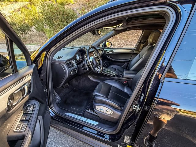 Used 2017 Porsche Macan S AWD/4WD image 5