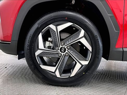 Certified 2023 Hyundai Tucson Limited AWD/4WD image 8