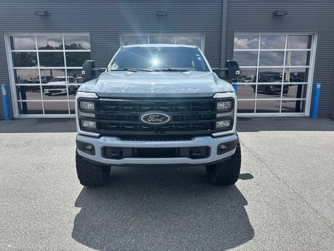 Used 2024 Ford F250 Lariat w/ Tremor Off-Road Package AWD/4WD image 5
