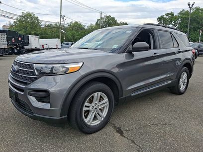 Used 2023 Ford Explorer XLT w/ Class IV Trailer Tow Package