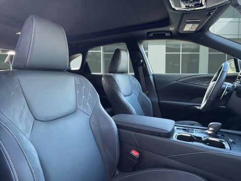 Certified 2024 Lexus RX 350 w/ Luxury Package image 32