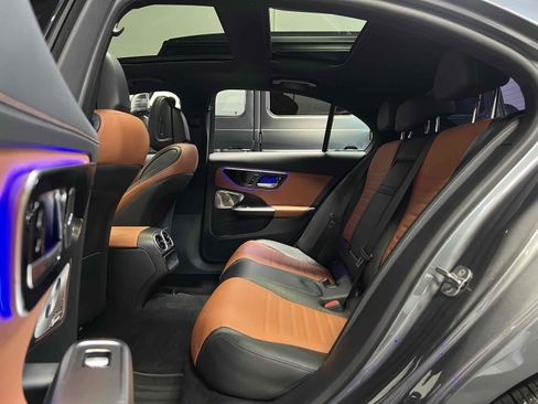 Used 2024 Mercedes-Benz C 300 Sedan image 5