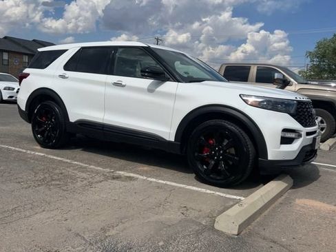 Certified 2022 Ford Explorer ST w/ Equipment Group 401A AWD/4WD image 2