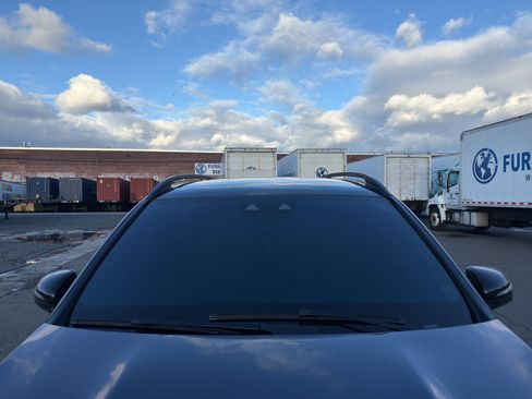 Used 2024 Mercedes-Benz GLS 450 4MATIC image 27