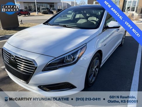 Used 2016 Hyundai Sonata Limited w/ Option Group 02 image 1