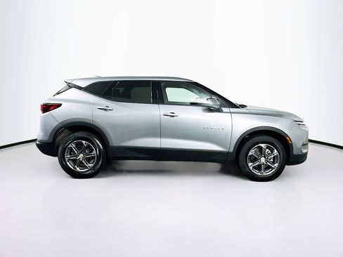 Used 2025 Chevrolet Blazer LT image 10