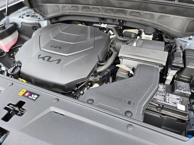 Used 2025 Kia Telluride EX w/ EX Captain's Chair Package FWD image 24
