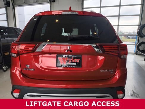 Used 2019 Mitsubishi Outlander ES image 5