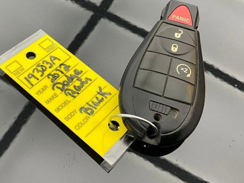 Used 2012 RAM 1500 Laramie AWD/4WD image 10