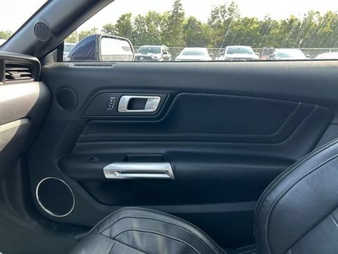 Used 2018 Ford Mustang GT Premium w/ Equipment Group 401A RWD image 35