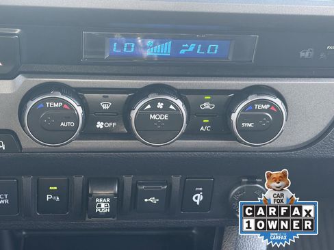 Used 2022 Toyota Tacoma TRD Off-Road w/ Technology Package image 29